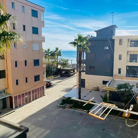 Tate Beachfront Apartment